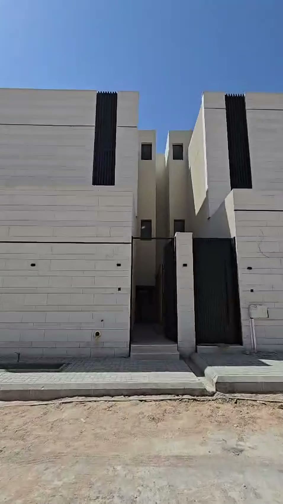  الفيديوهات