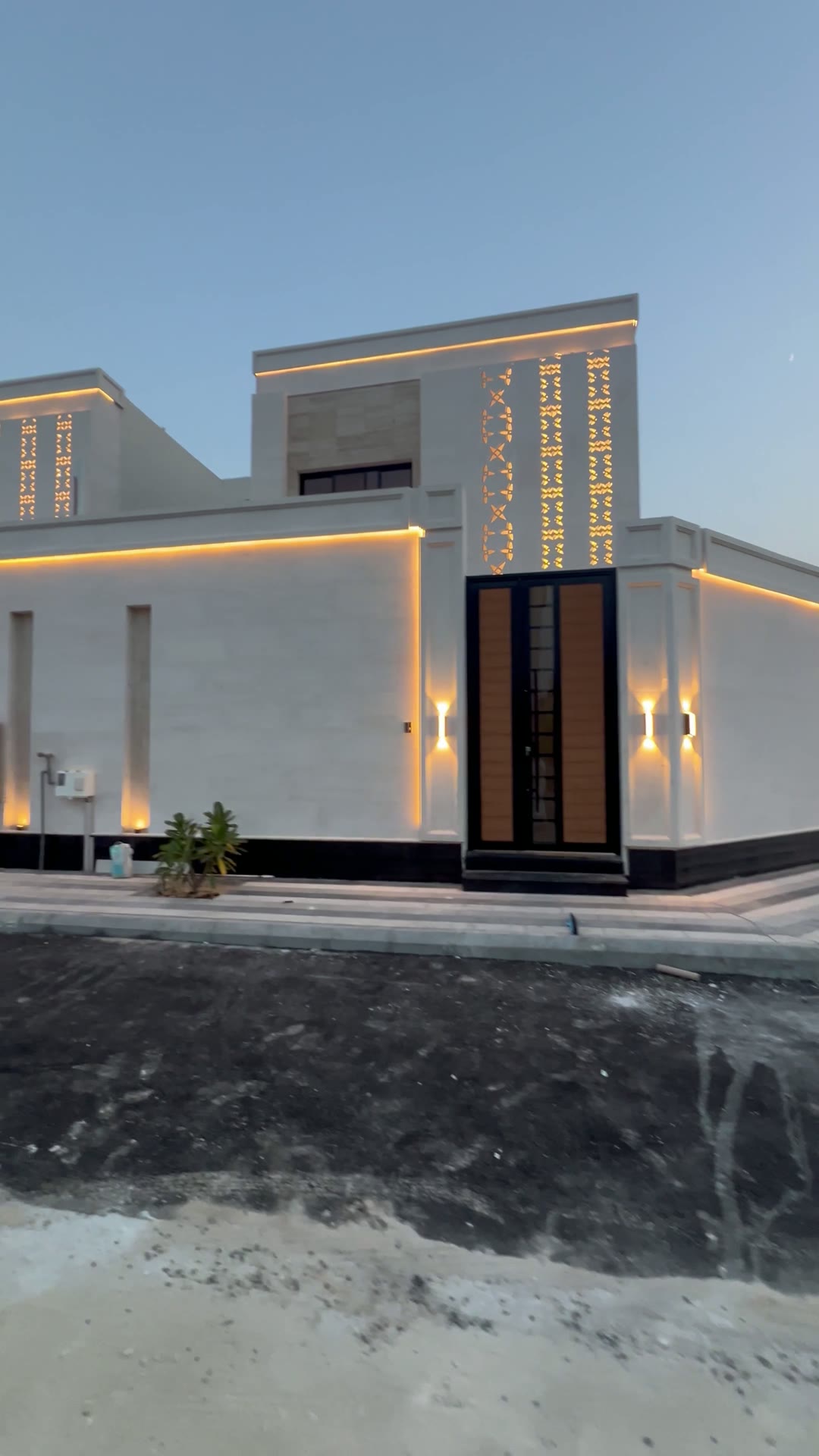  الفيديوهات