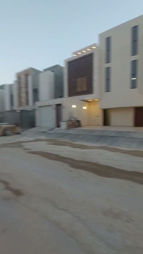  الفيديوهات