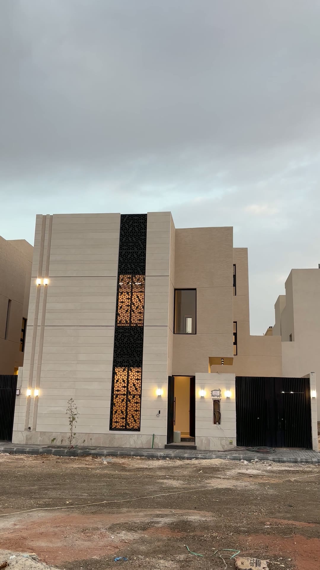  الفيديوهات