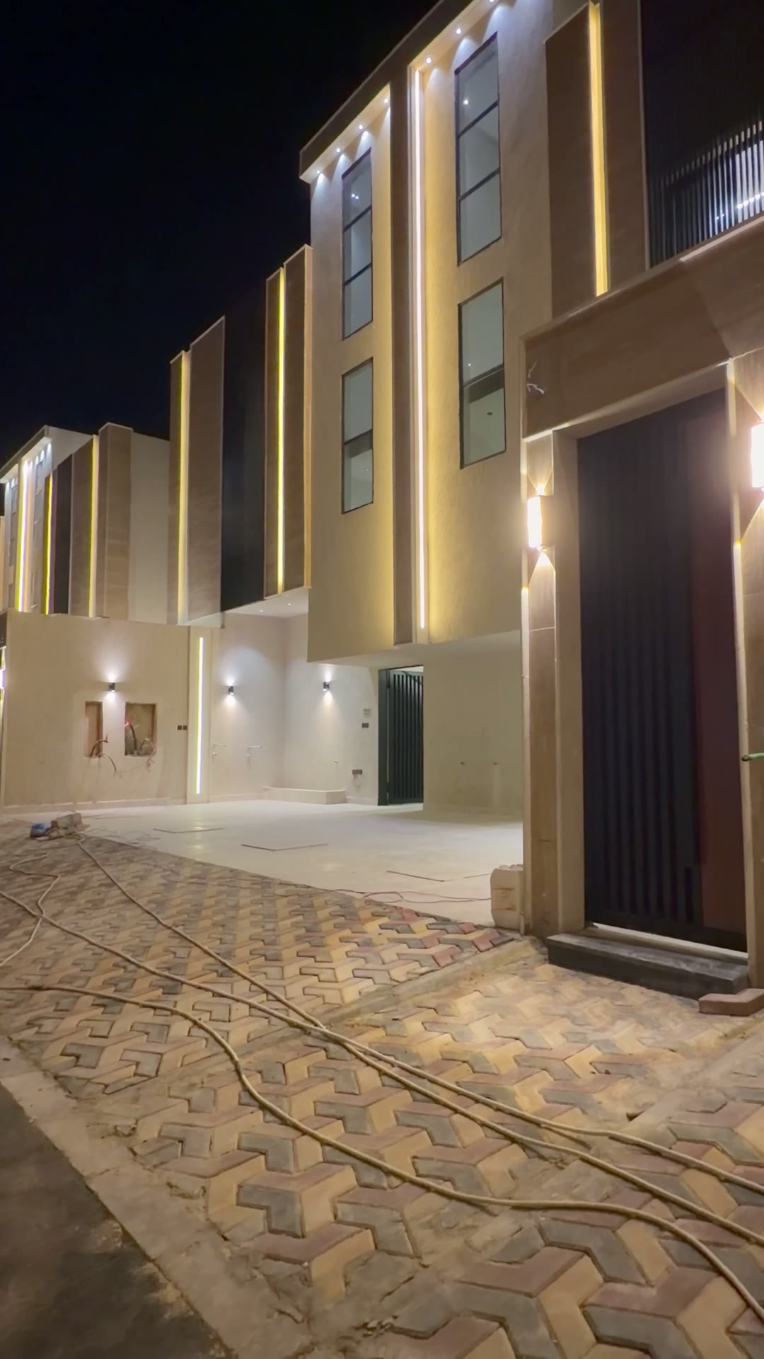  الفيديوهات