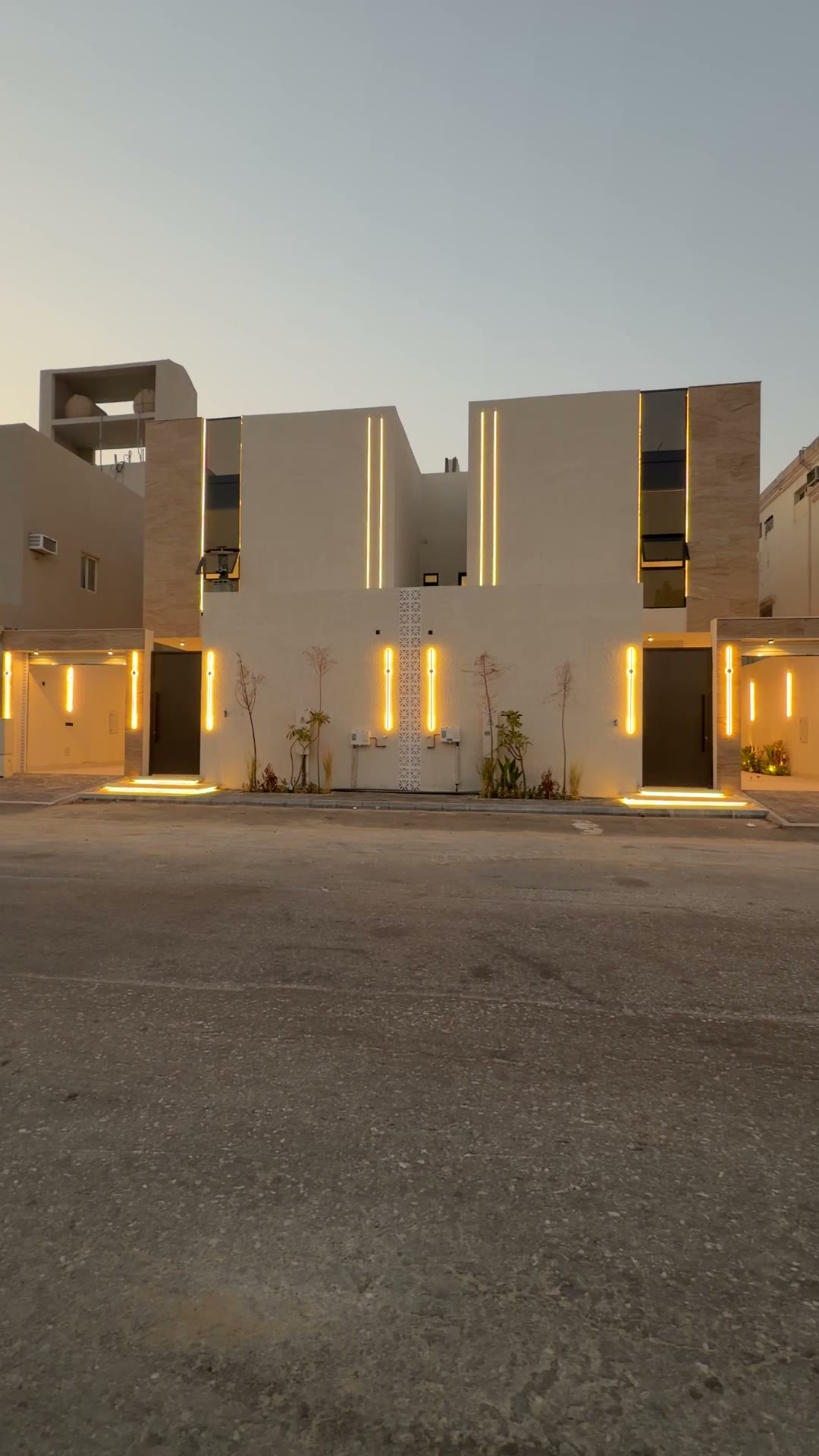  الفيديوهات