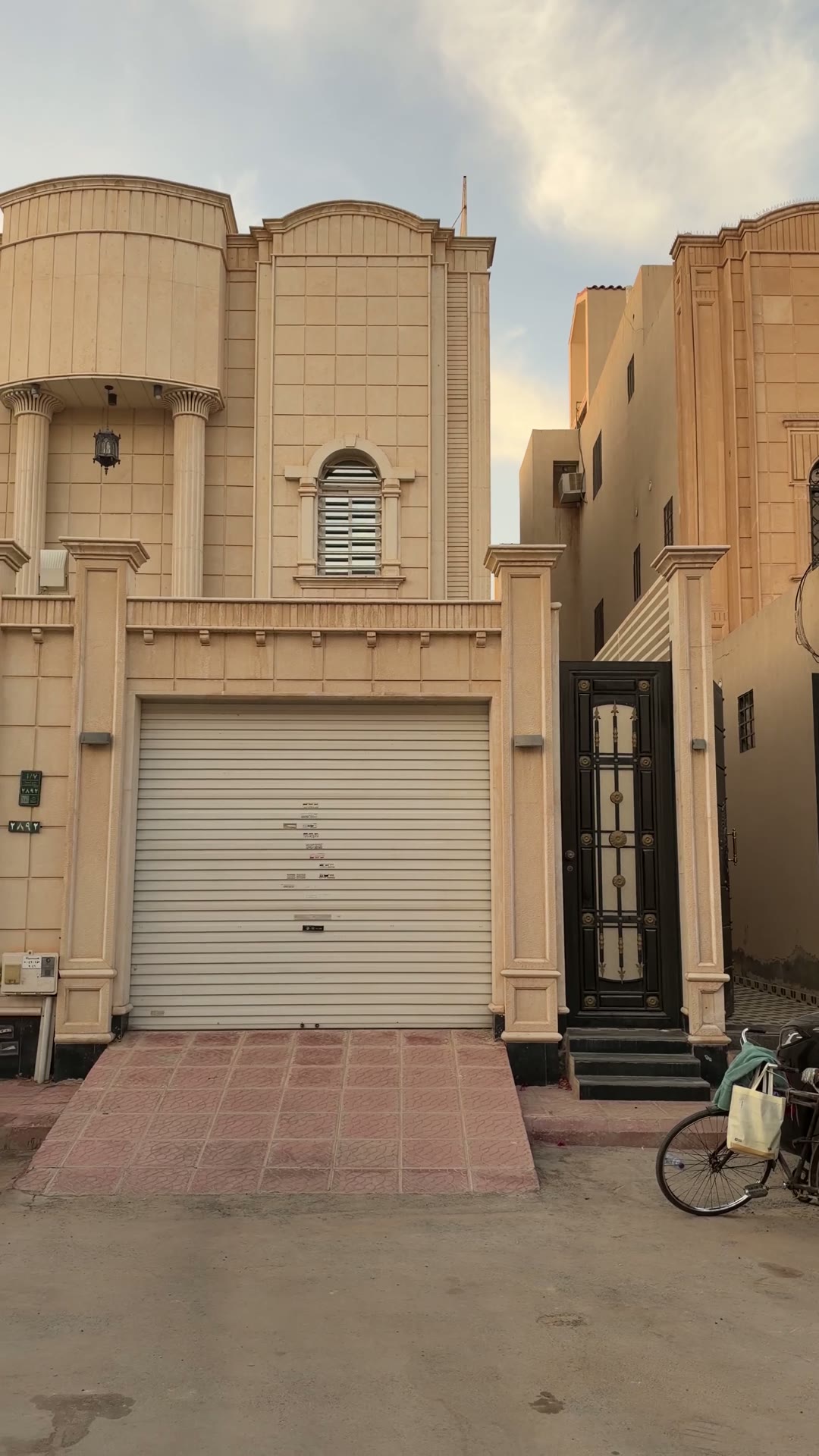  الفيديوهات