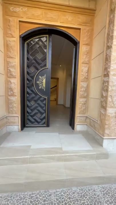  الفيديوهات