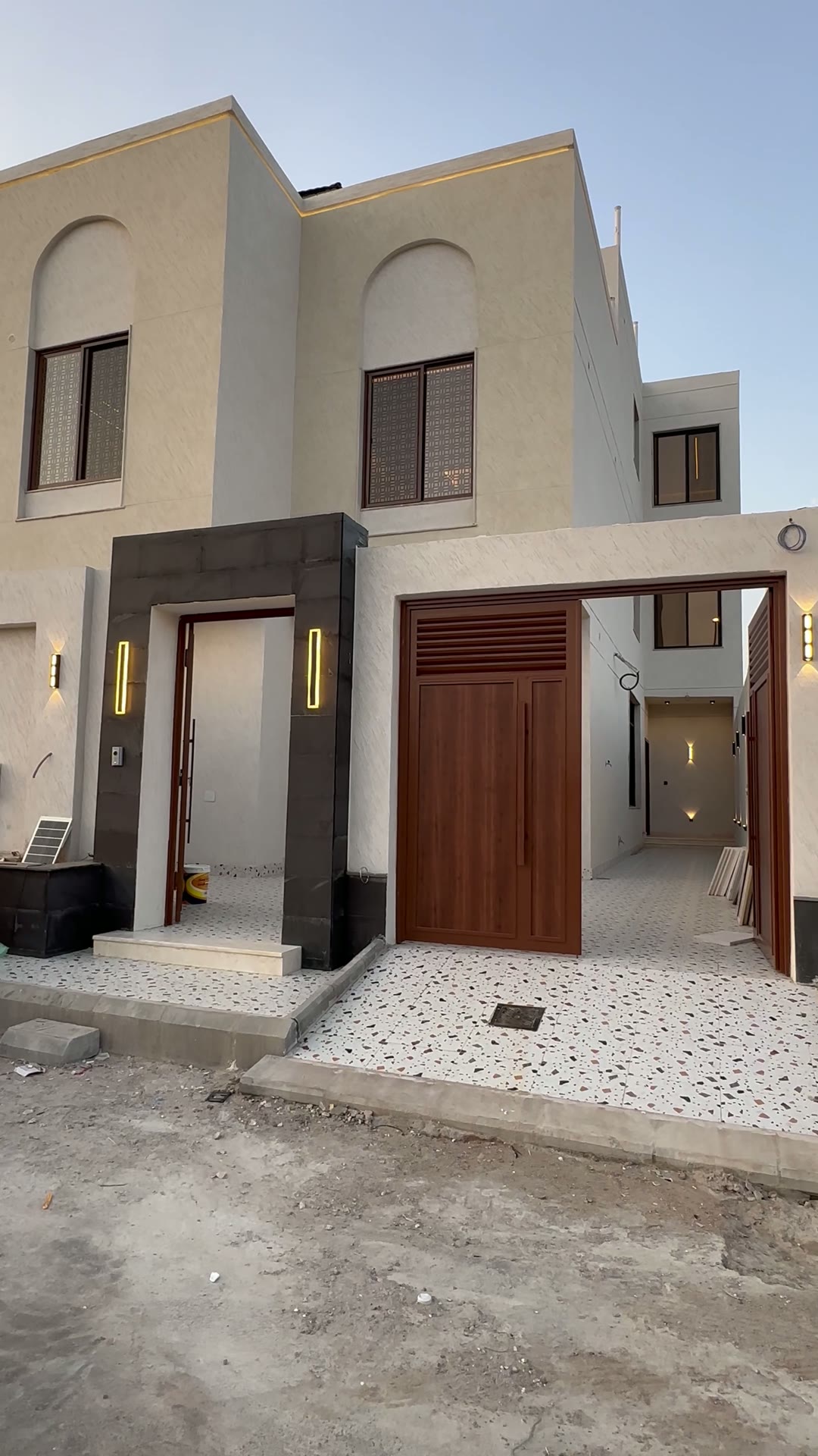  الفيديوهات
