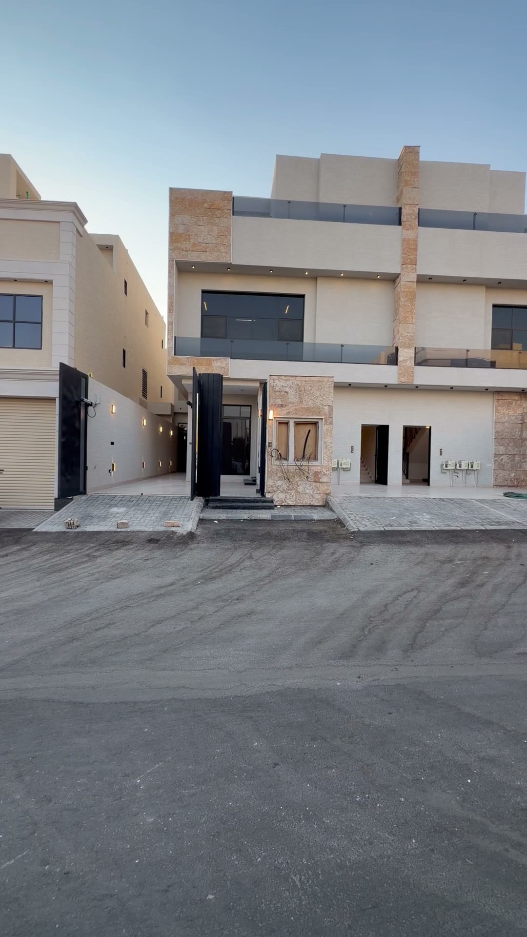  الفيديوهات