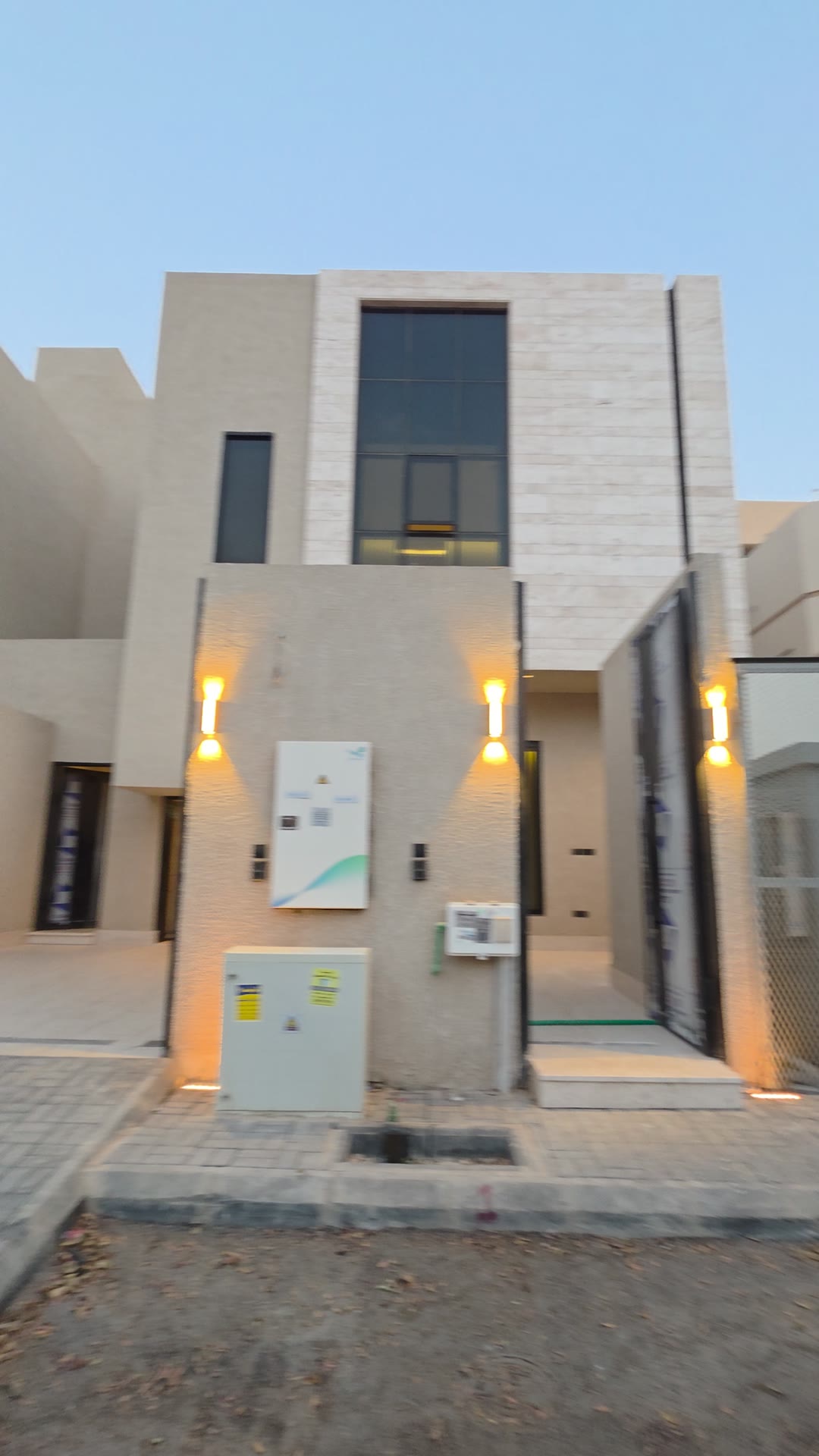  الفيديوهات