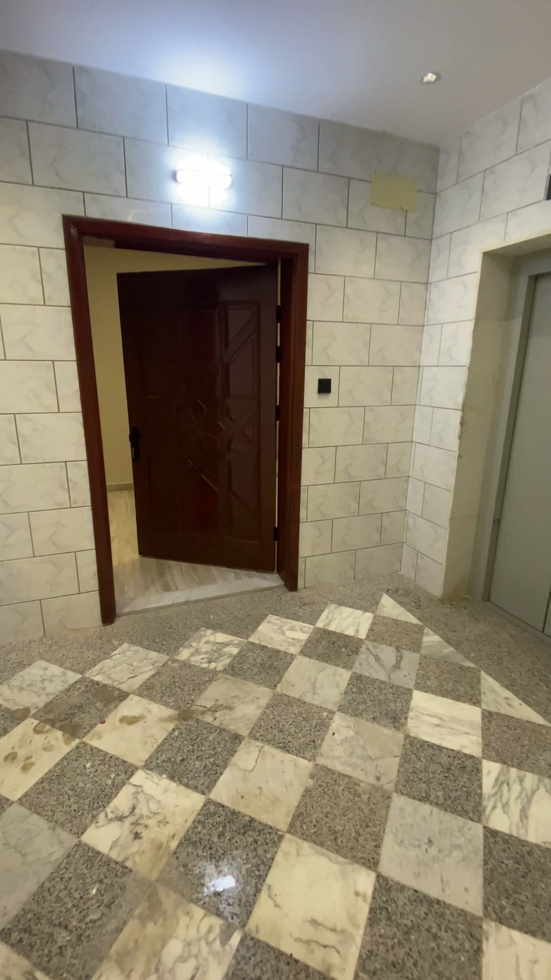  الفيديوهات