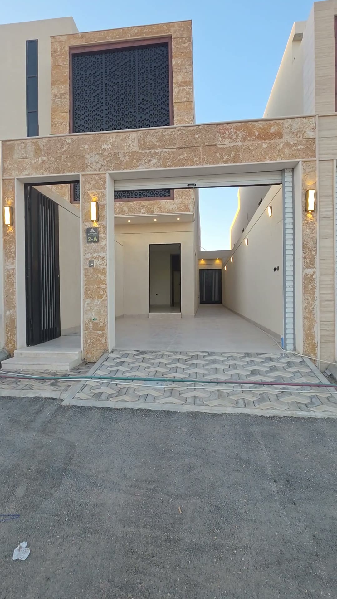  الفيديوهات