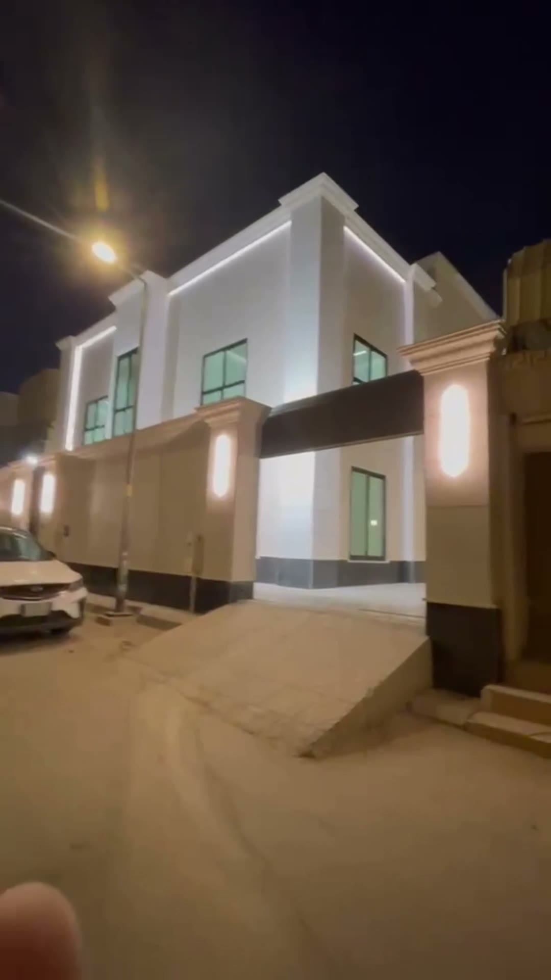  الفيديوهات