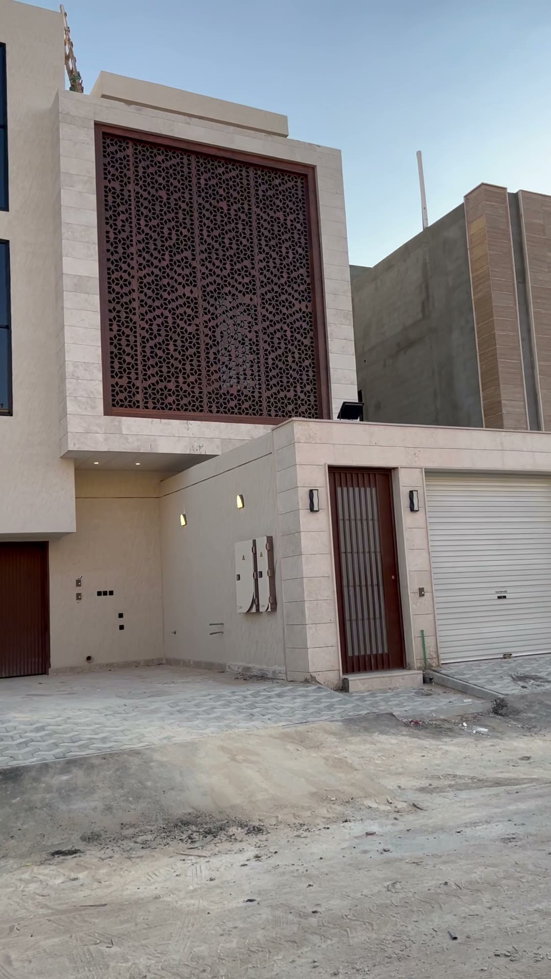  الفيديوهات