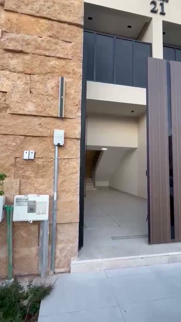  الفيديوهات