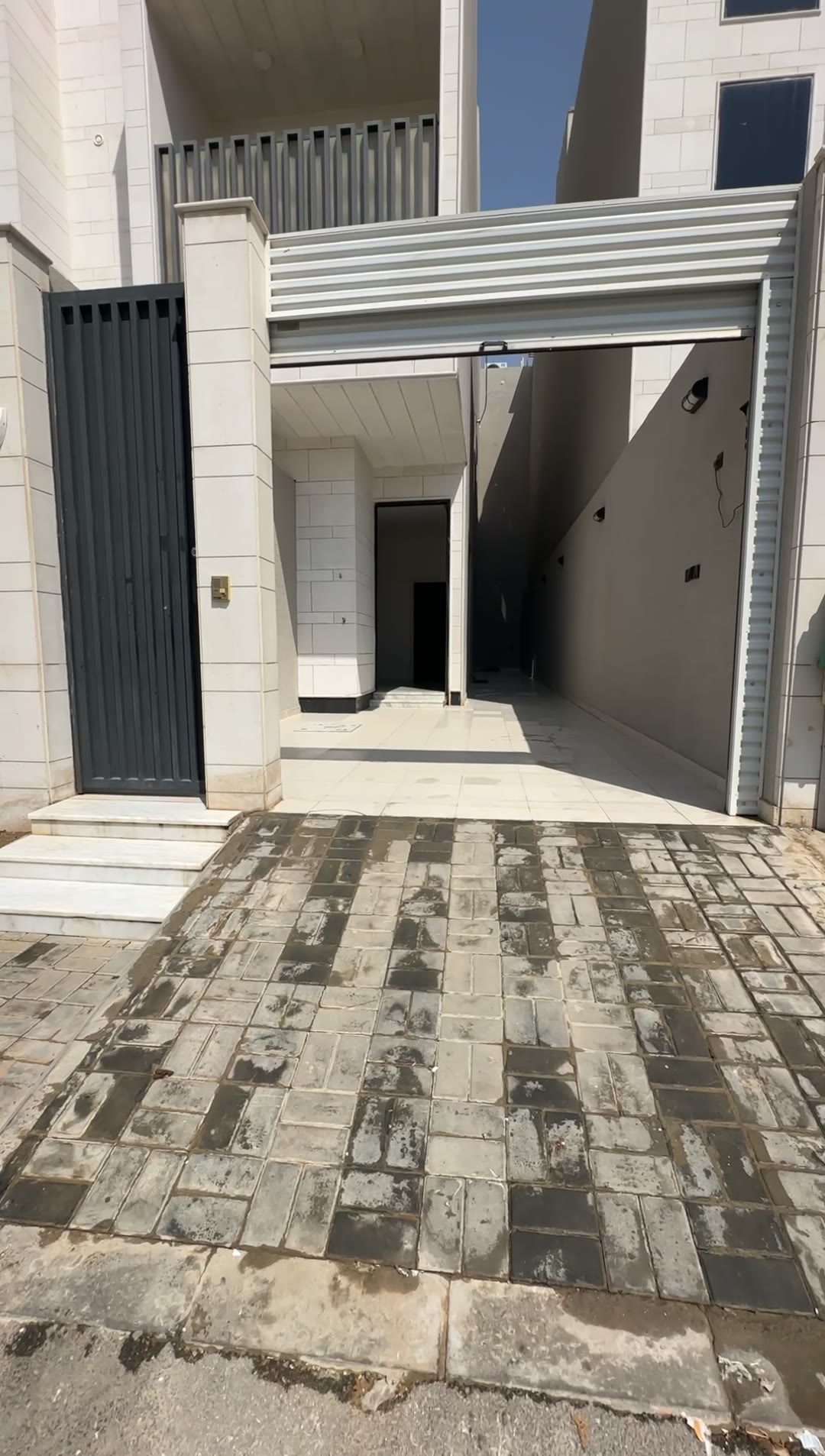  الفيديوهات