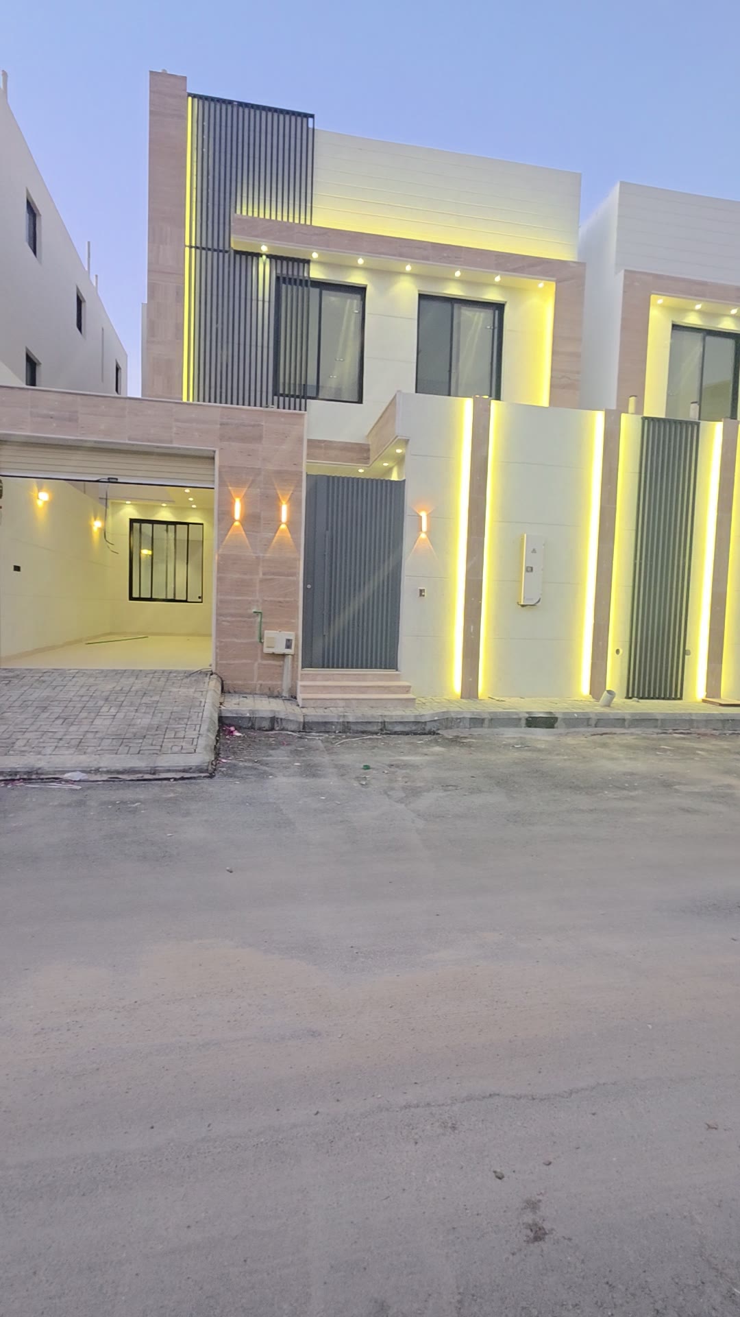  الفيديوهات