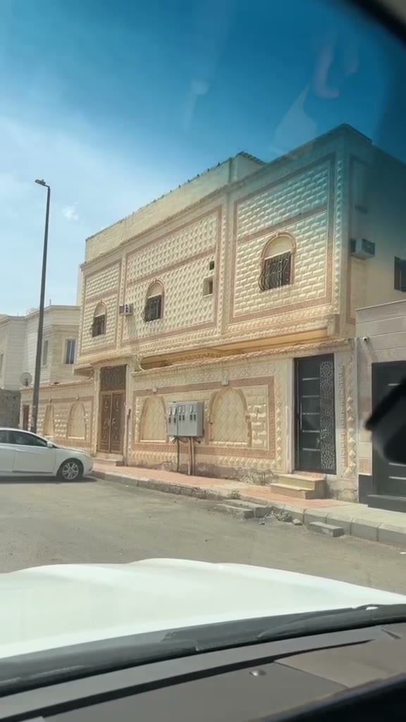  الفيديوهات