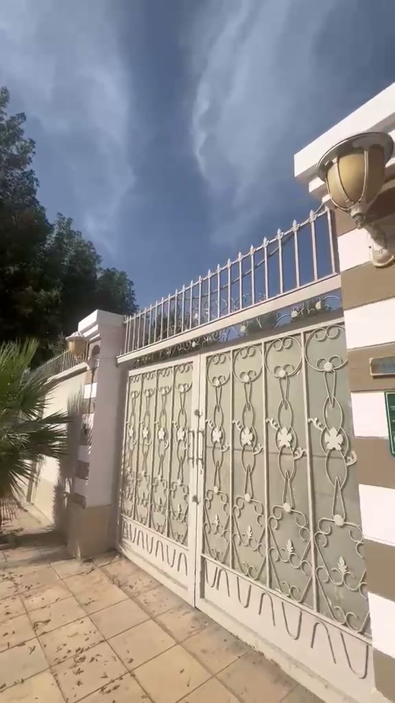  الفيديوهات