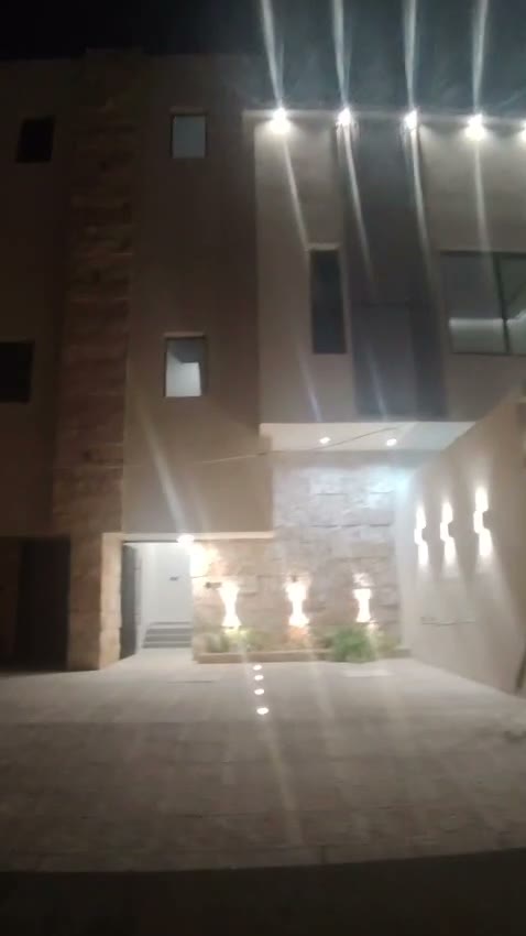  الفيديوهات