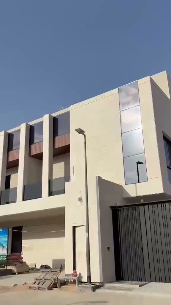  الفيديوهات