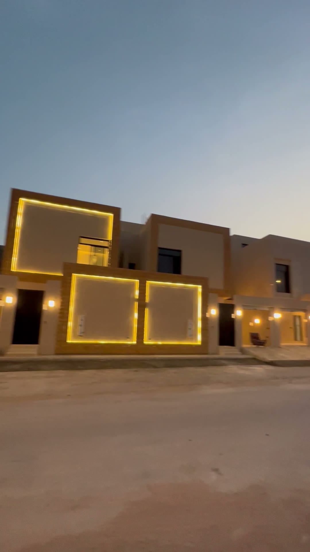  الفيديوهات