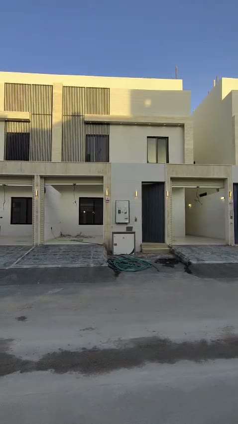  الفيديوهات