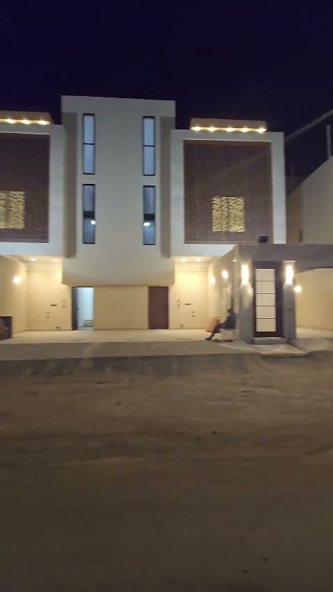  الفيديوهات