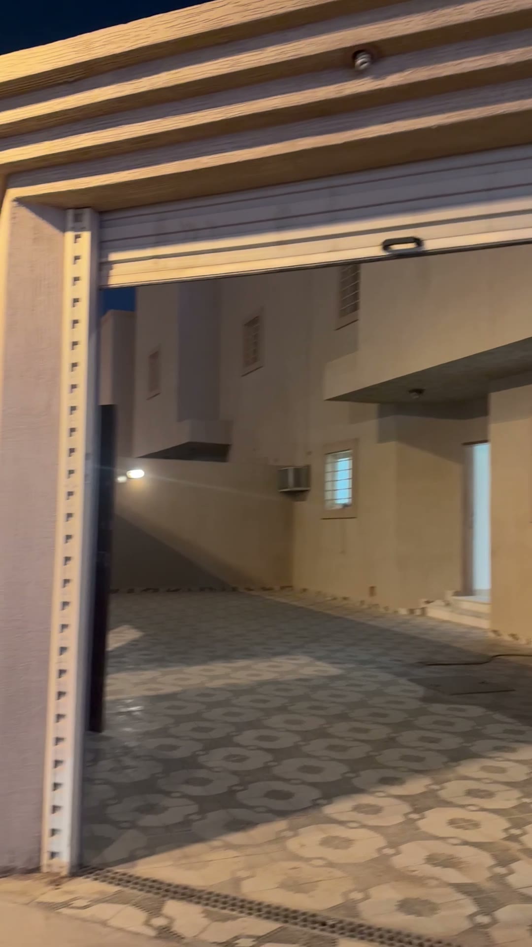  الفيديوهات