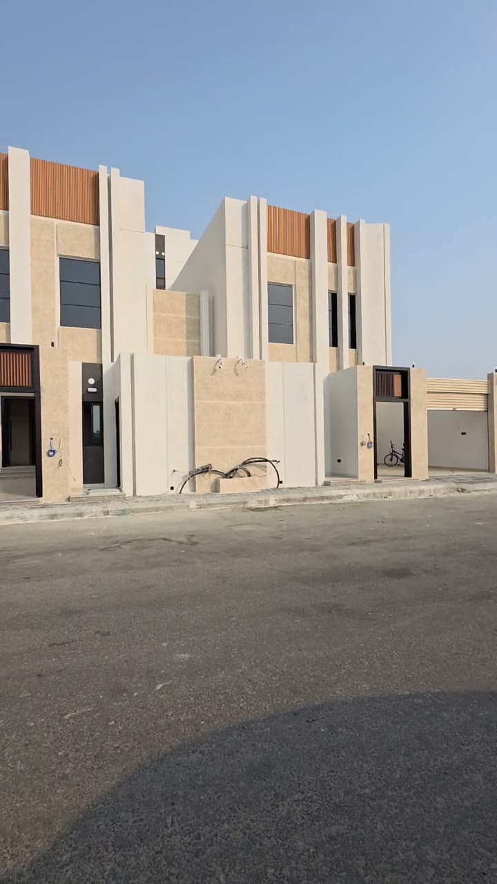  الفيديوهات