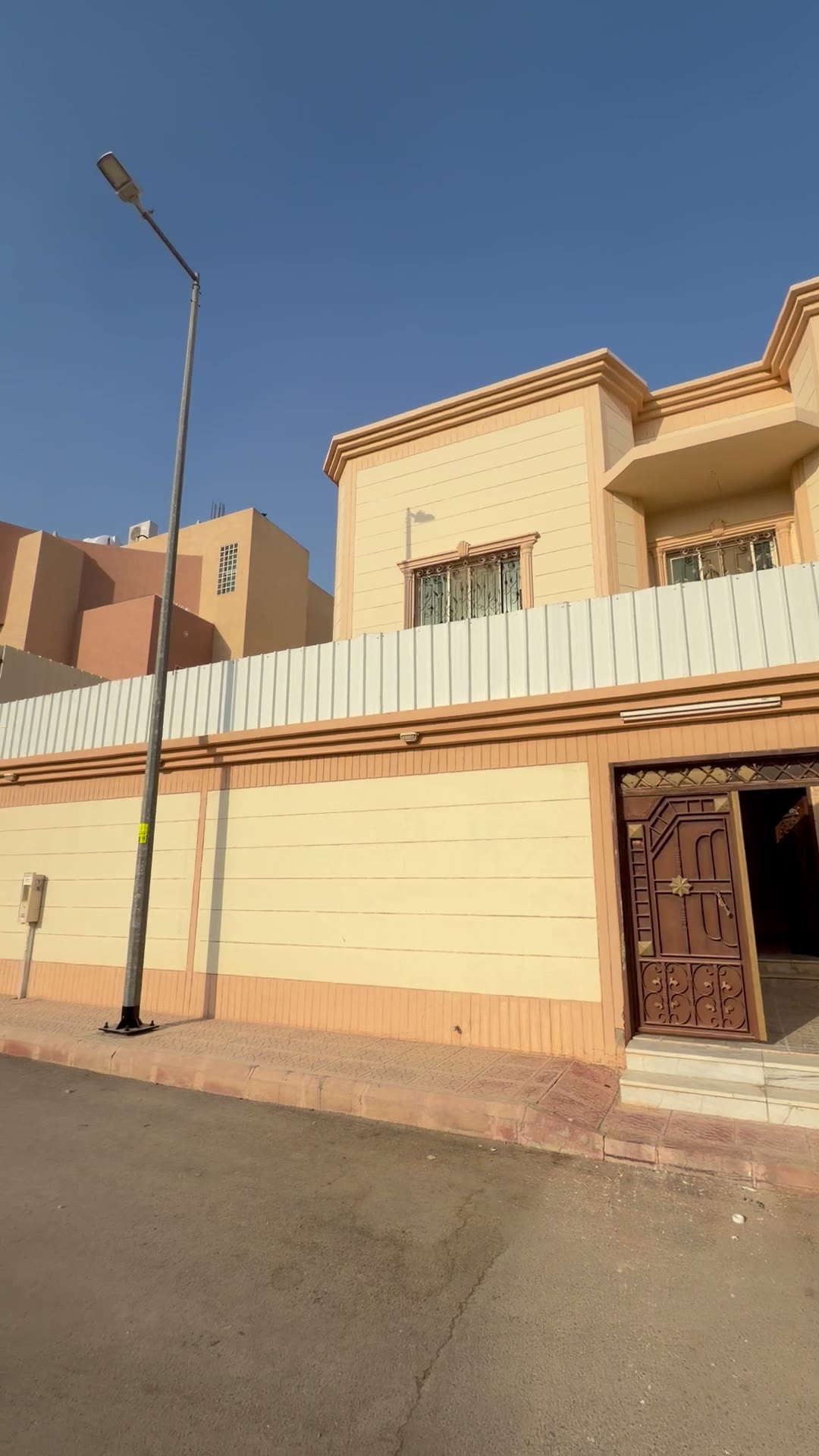  الفيديوهات