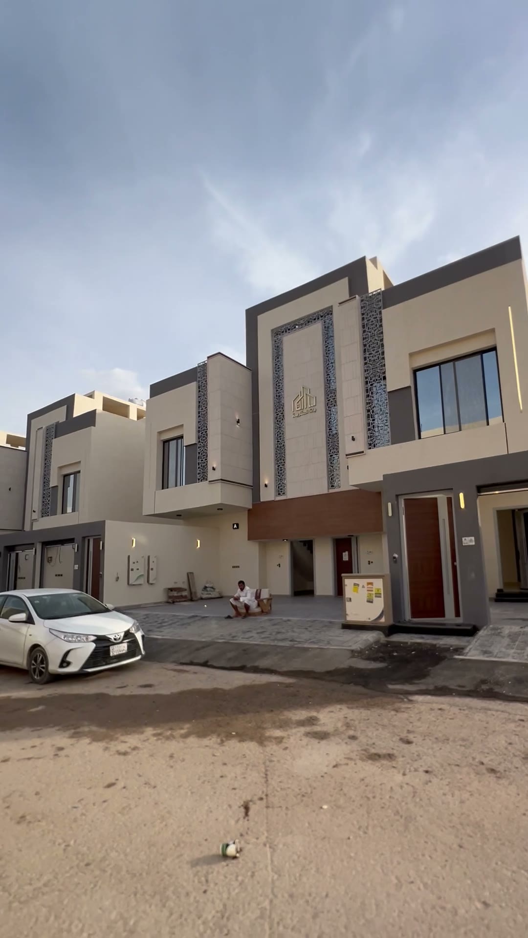  الفيديوهات
