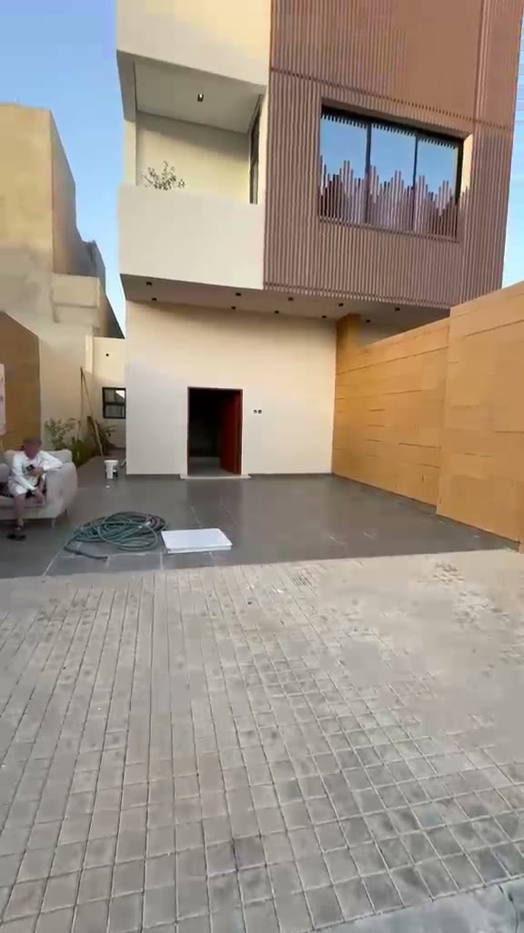  الفيديوهات