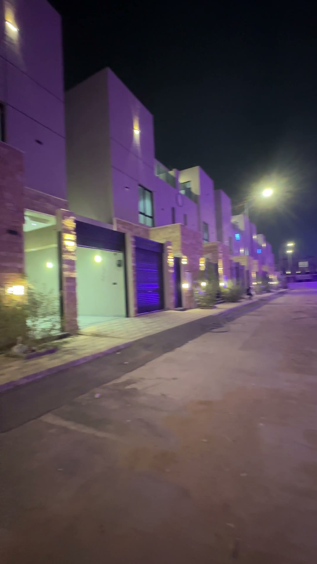  الفيديوهات