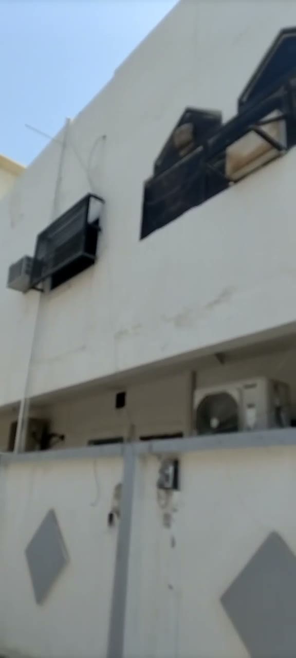 الفيديوهات