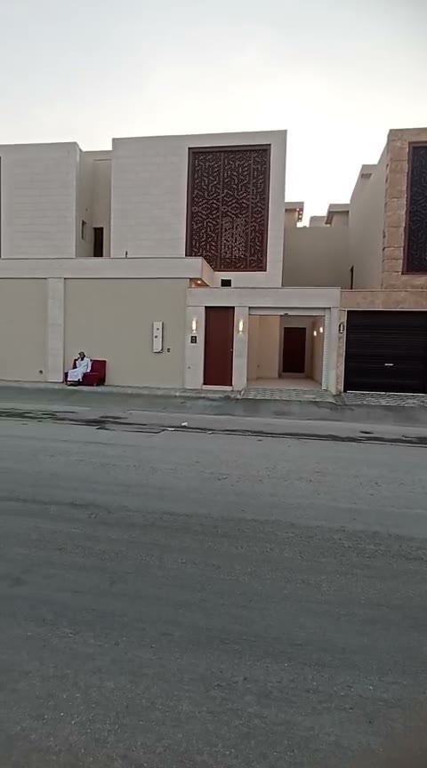  الفيديوهات