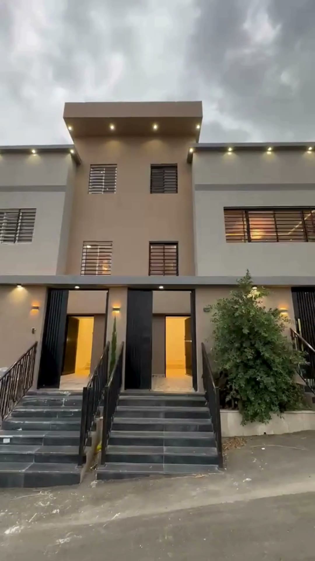  الفيديوهات