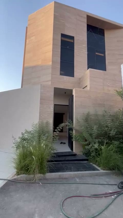  الفيديوهات