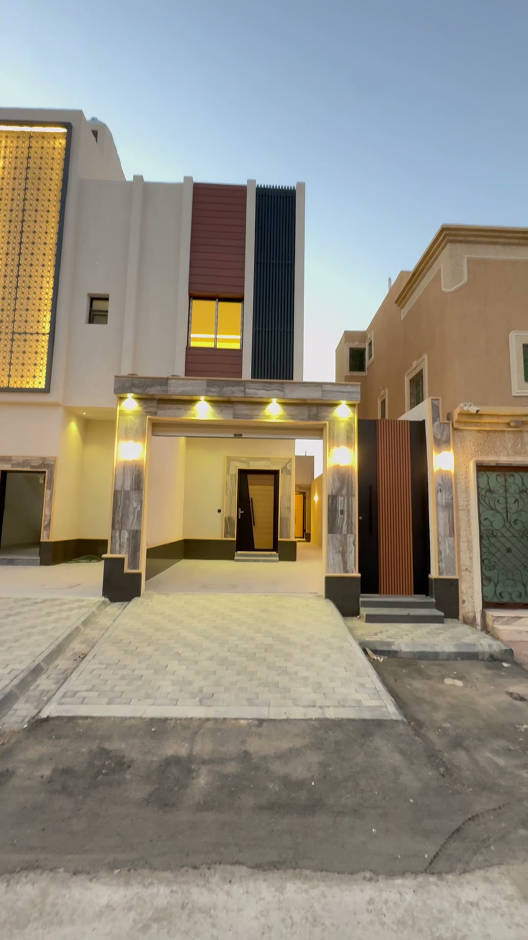  الفيديوهات