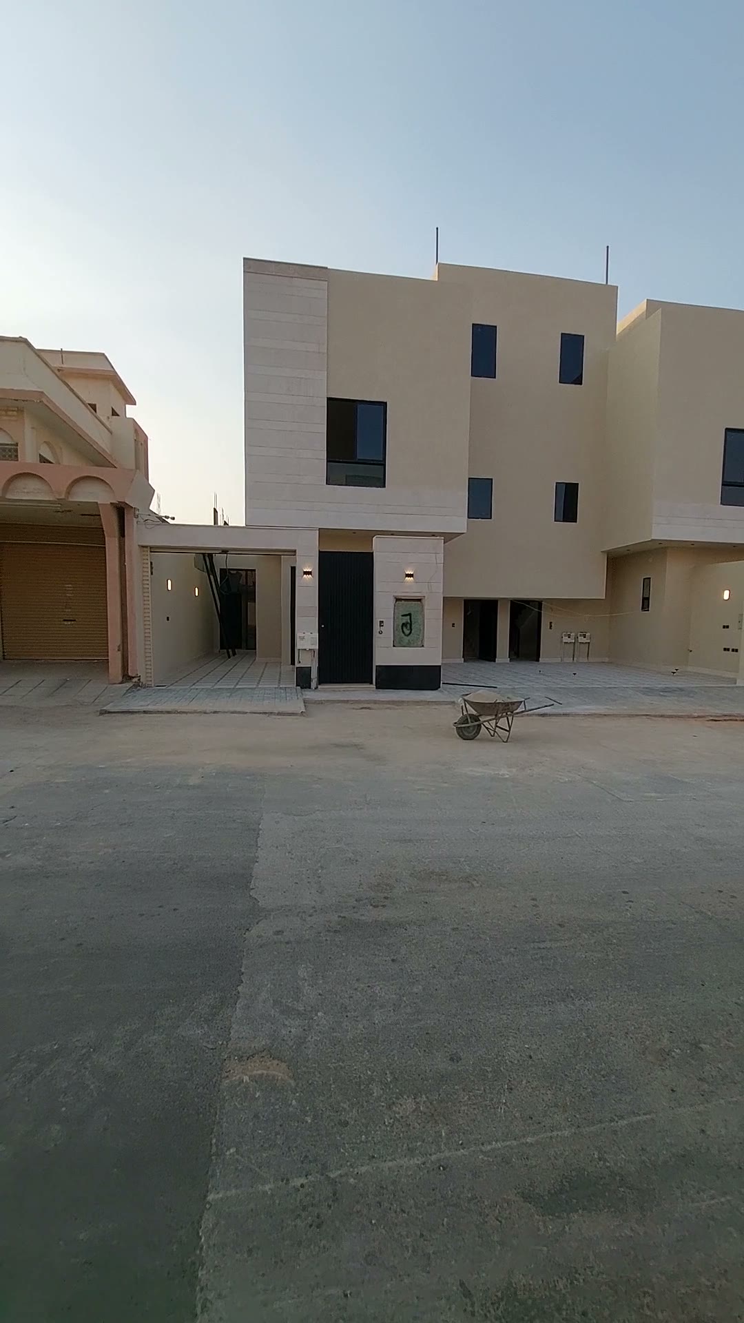  الفيديوهات